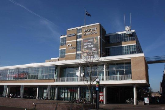 In 't Veen Advocaten, Baronie Alphen