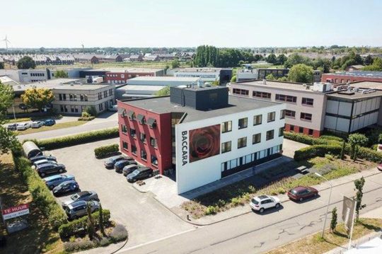 Baccara-gebouw, bezoeklocatie in Waddinxveen